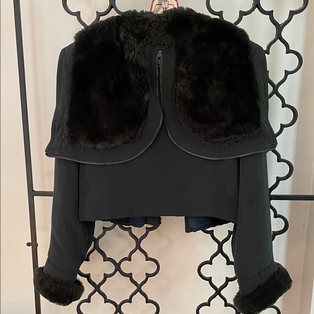 VTG Gordon Henderson Dark Green Cropped Hooded Jacket with Fur Accents - Picture 3 of 9